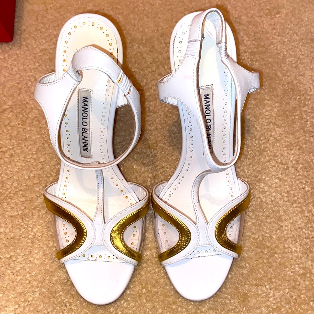 Manolo Blahnik Size 7 white and gold open toe sling back heels
